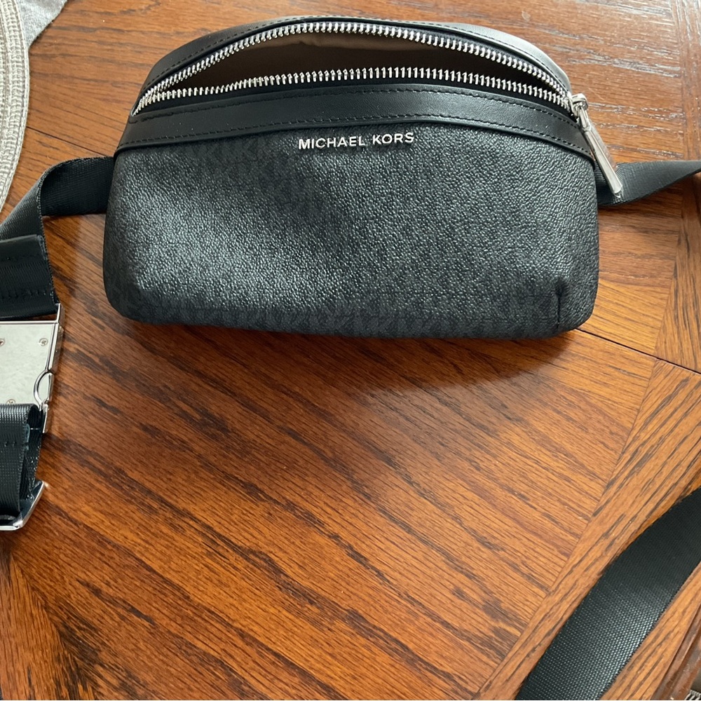 Michael Kors Black Belt Bag